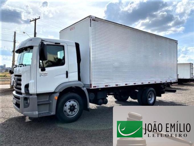 VOLKSWAGEN CONSTELLATION 13-180 09/10