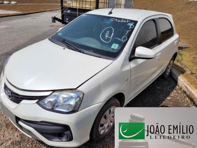 TOYOTA ETIOS XS 17/17