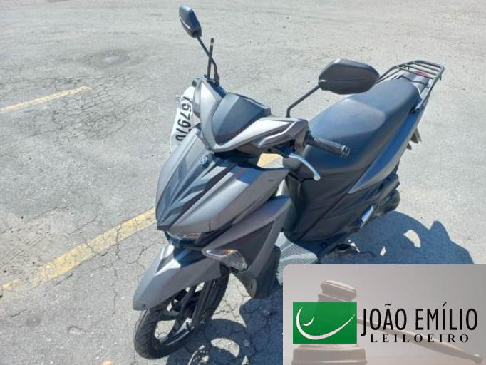 YAMAHA NEO 17/17