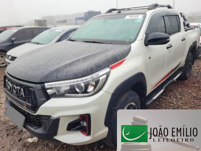 TOYOTA HILUX CD 20/20