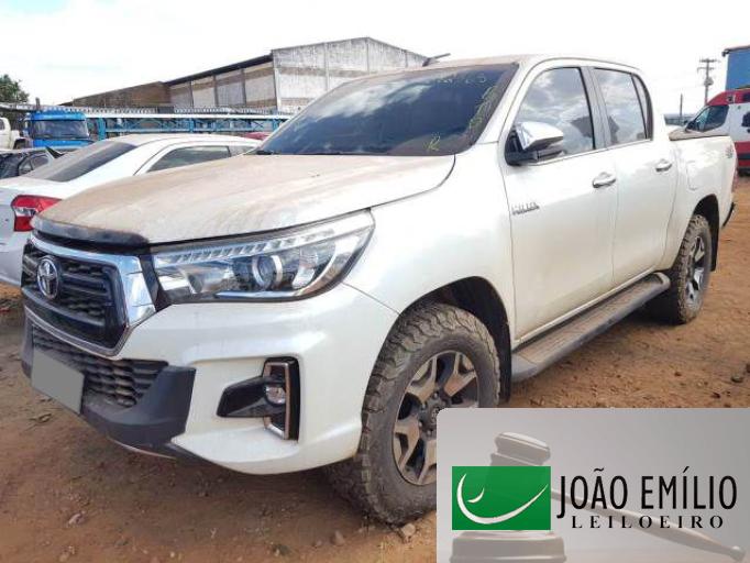 TOYOTA HILUX CD 20/20