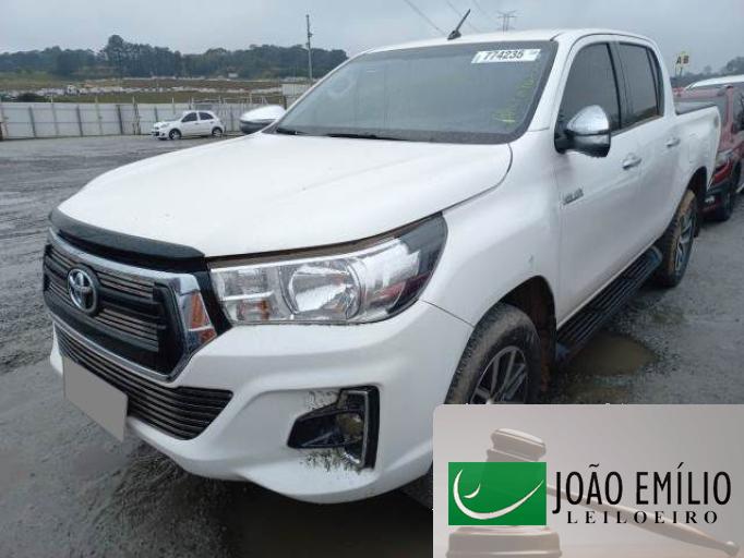 TOYOTA HILUX CD 20/20