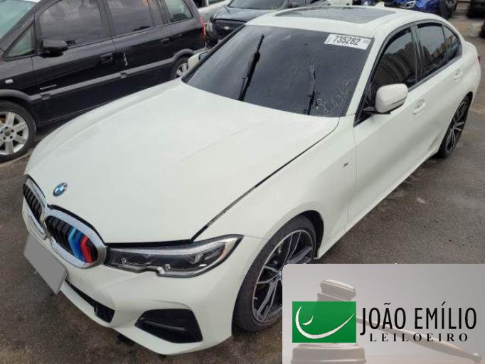 BMW 320i 21/21
