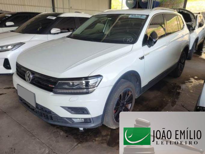 VOLKSWAGEN TIGUAN 19/19