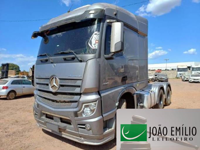 MERCEDES BENZ ACTROS 22/22