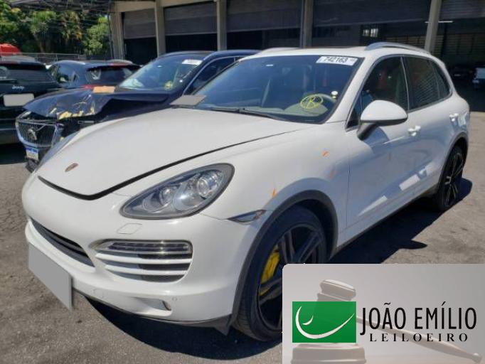 PORSCHE CAYENNE 13/13