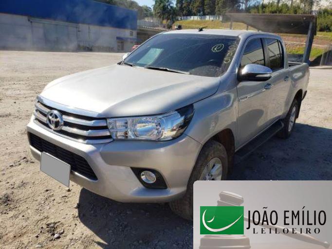 TOYOTA HILUX CD 16/16