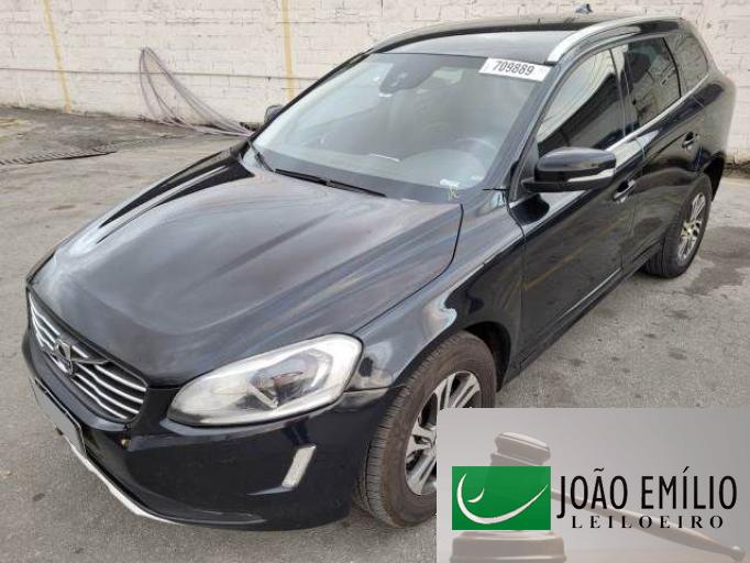 VOLVO XC60 15/15